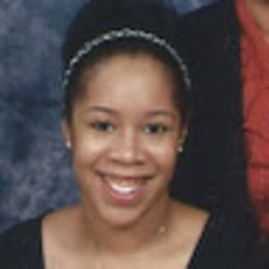 Meet your Posher, Leslie